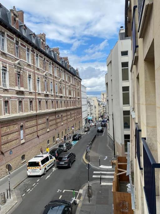 Appartement A Deux Pas Du Pantheon Avec Balcon 巴黎 外观 照片